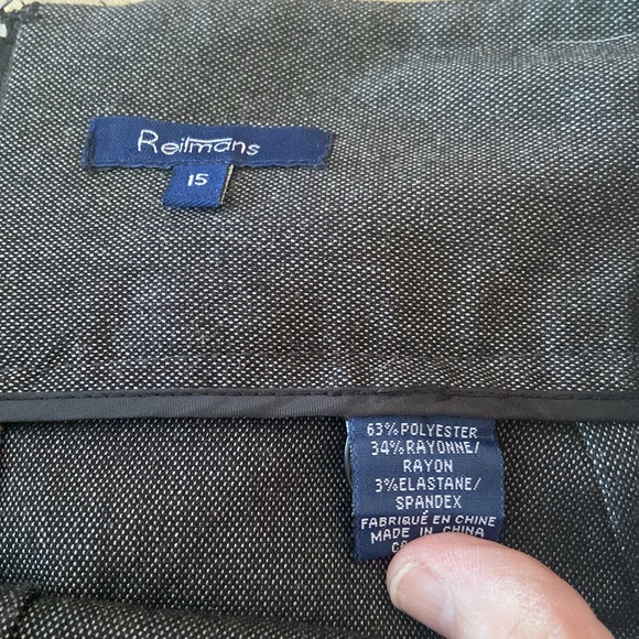 Grey Skirt - Picture 2 of 3